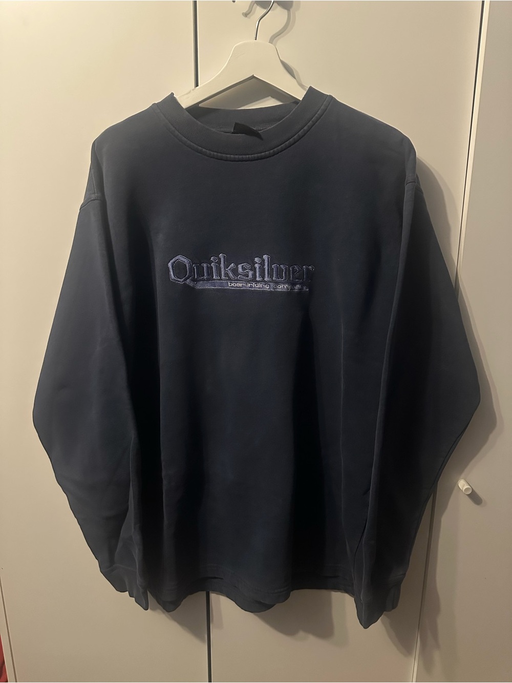 Quiksilver Men's Dark Navy Crewneck Sweatshirt with Embroidered Logo